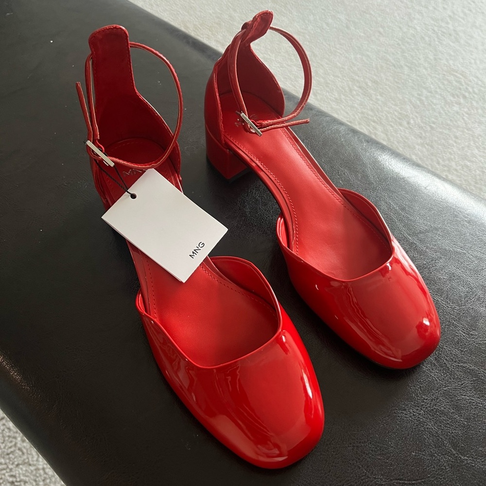 MANGO patent leather-effect heeled shoes